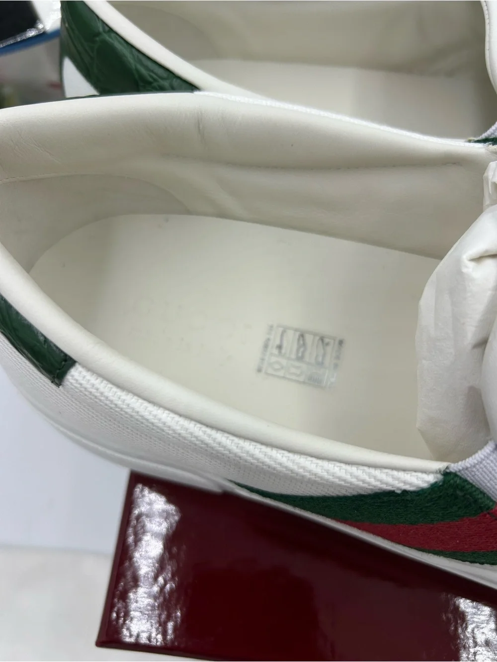Men's Gucci white canvas ace slip on sneakers size 11.5 fits 12.5 US made Italy